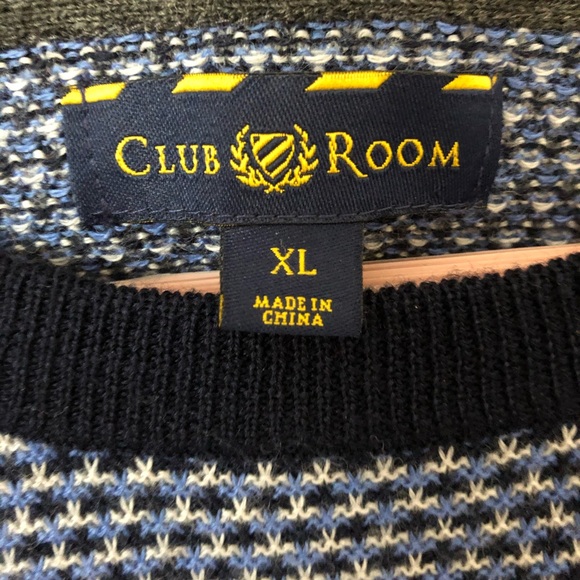 Club Room Crewneck! - Picture 3 of 3
